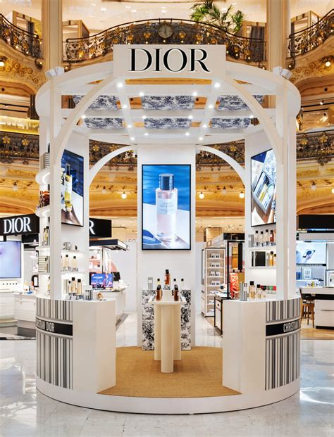 dior podium